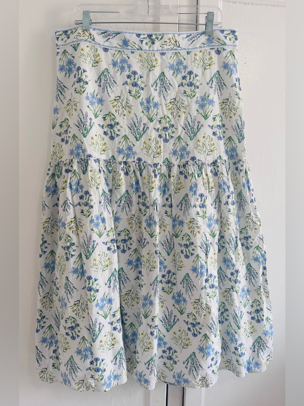 NWOT LOFT White Floral Tiered Cotton Midi Skirt